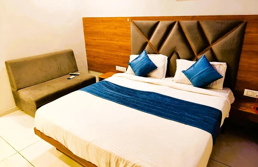 Hotel Stay Inn-1